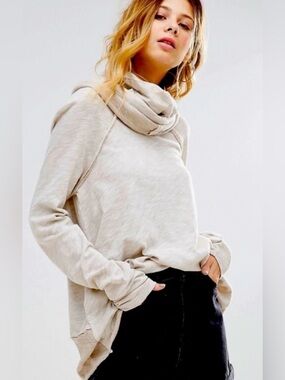 Free People Cocoon Cowl Pullover - Oatmeal